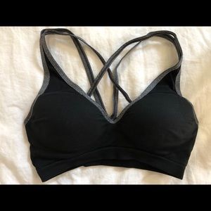Victoria’s Secret Pink sports bra